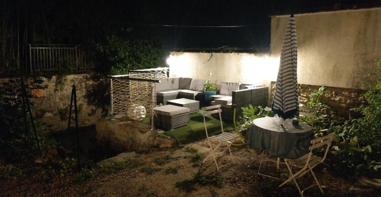 Le Grand Barrois Bed & Breakfast Crecy-la-Chapelle Exterior photo