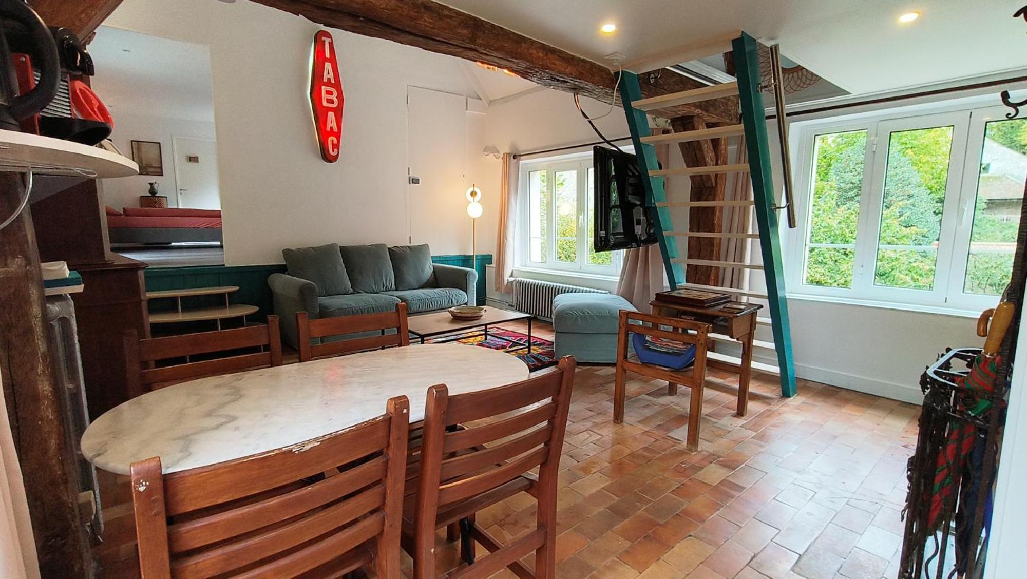Le Grand Barrois Bed & Breakfast Crecy-la-Chapelle Exterior photo